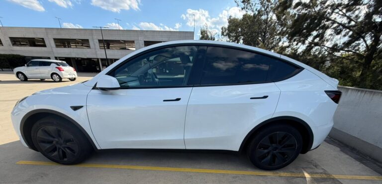 tesla car y model 2024